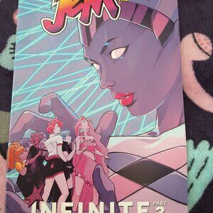 IDW Publishing Jem and The Holograms Comic